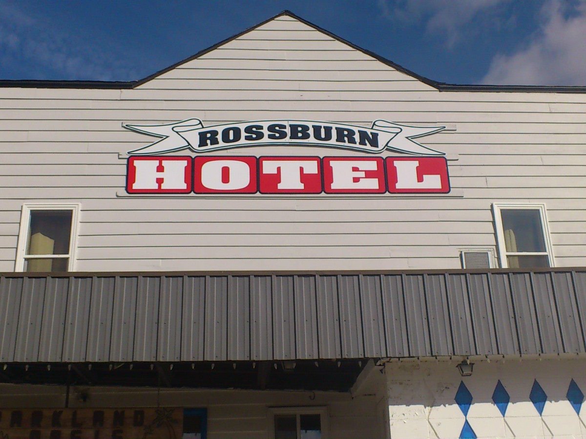 The Rossburn Hotel is hosting a viewing party of tonight's Jets game against the Vegas Golden Knights. 