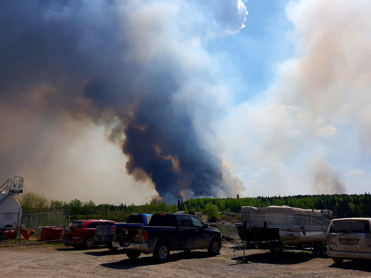 All residents from Little Grand Rapids have been evacuated from the community and are currently in Winnipeg.