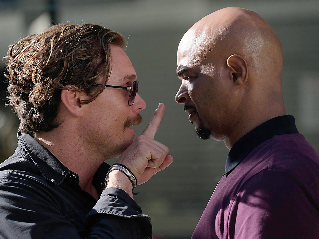 Clayne Crawford and Damon Wayans star in the Season 2 premiere episode of 'Lethal Weapon.'.