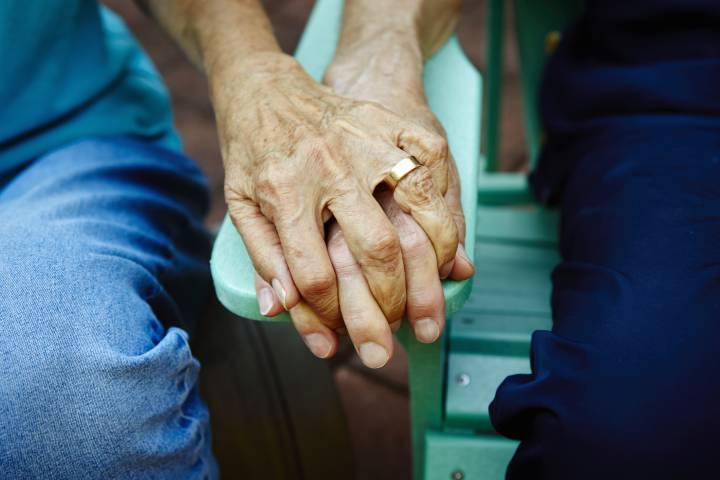 New Nova Scotia legislation would prevent separating couples in long-term care - image