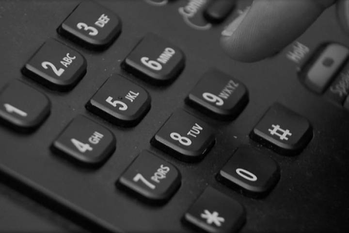 RCMP remind people that the CRA does not make threatening phone calls. If you receive a call, they advise you to hang up. 