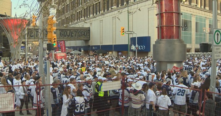 You're always being watched': Winnipeg Whiteout street party security  ramped up - Winnipeg