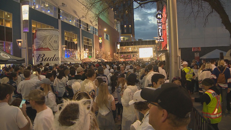 A record breaking crowd at Thursday's Whiteout Street Party.  More than 18,000 fans were in attendance.