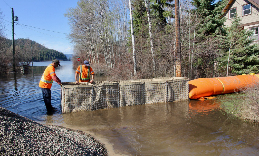 RDOS removing aqua dams and gabions in Tulameen, B.C. as flood threat subsides. 