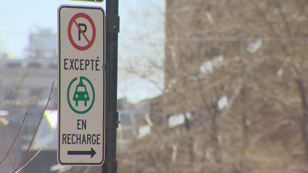 The City of Montreal is forming a consultation committee to find new ways to further its climate plan.