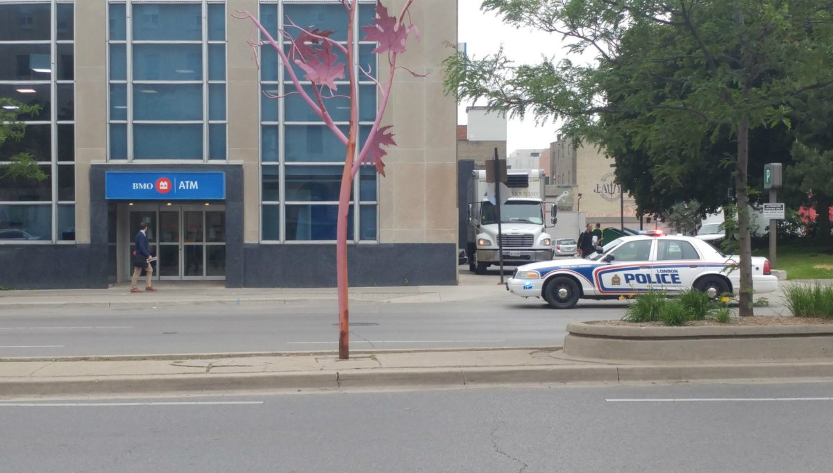 Suspect in custody following robbery at downtown BMO bank - image