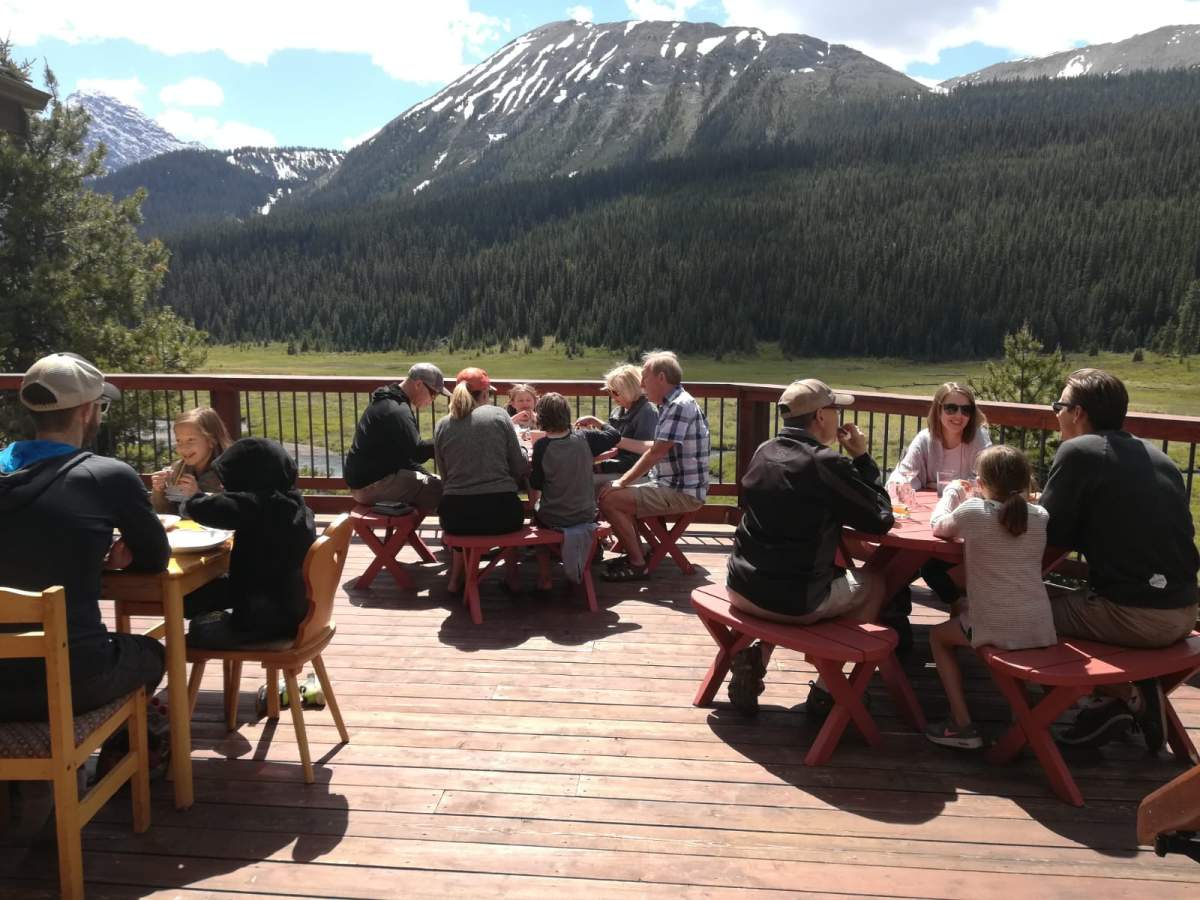 Canada Day Barbeque at Mount Engadine Lodge - image