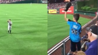 Blue Jays fan Frankie Lasagna just misses catching Aaron Judge's 61st home  run ball