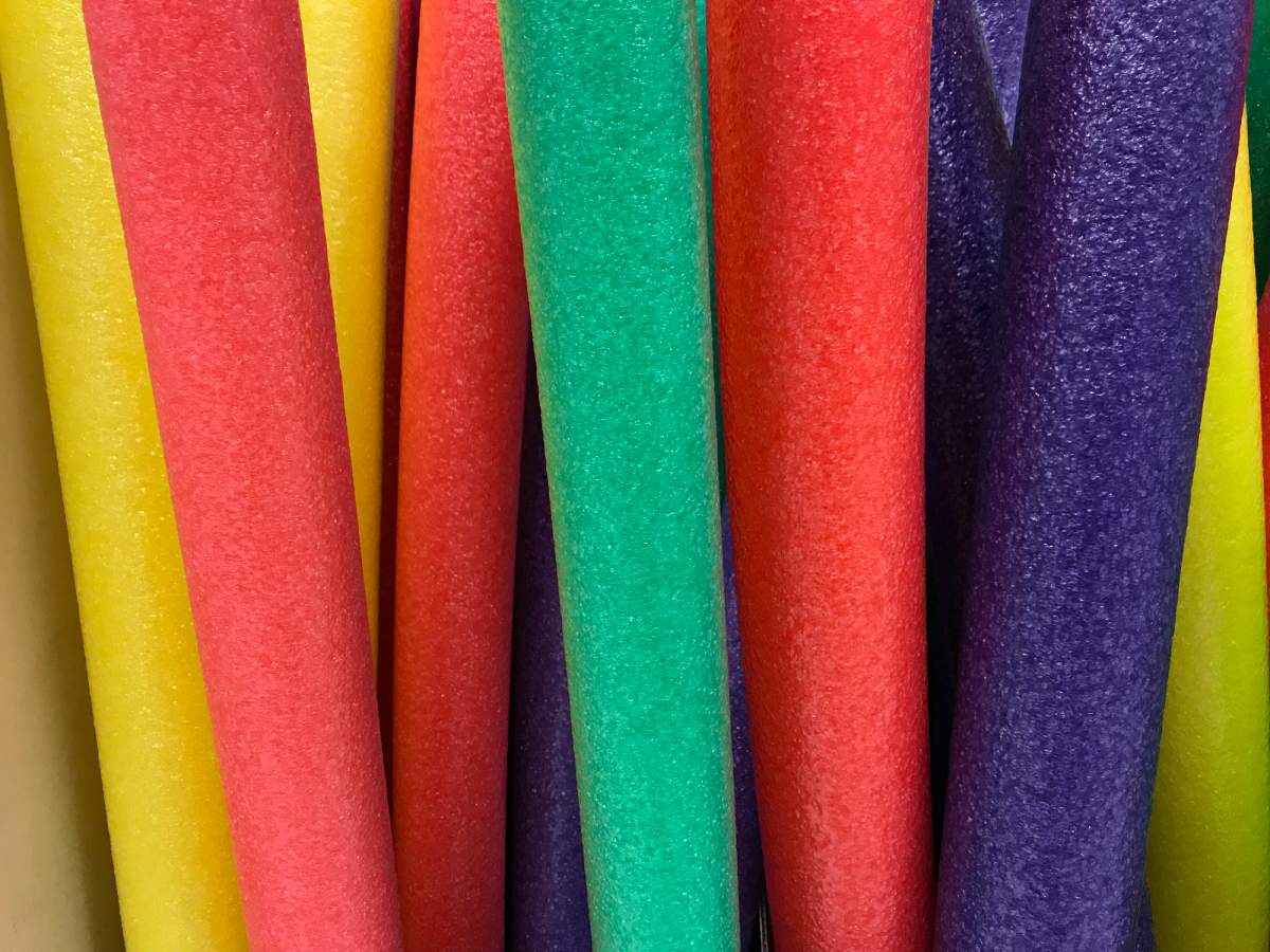 A smart way to reduce drying time and other laundry hacks - image