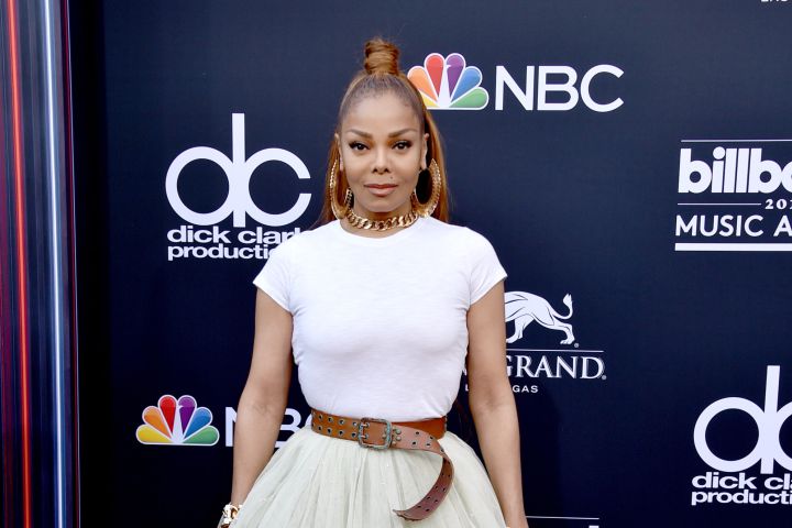 Janet Jackson gets candid about battle with depression: ‘I found my way through it’ - image