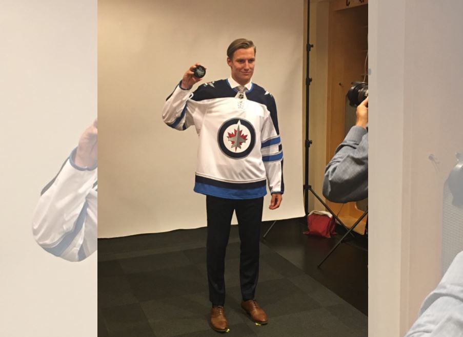 The Winnipeg Jets drafted David Gustafsson in the second round of the NHL draft on Saturday.