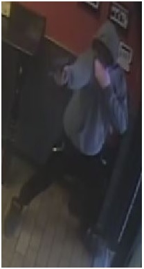 Ottawa Police are asking for the public’s assistance in identifying the suspect in a shooting at a pizza restaurant in South Keys that occurred Saturday.