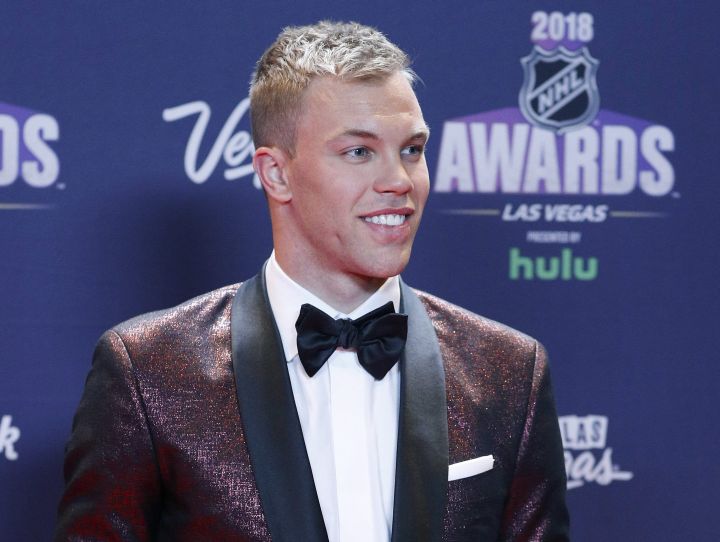 Taylor hall cheap hart trophy