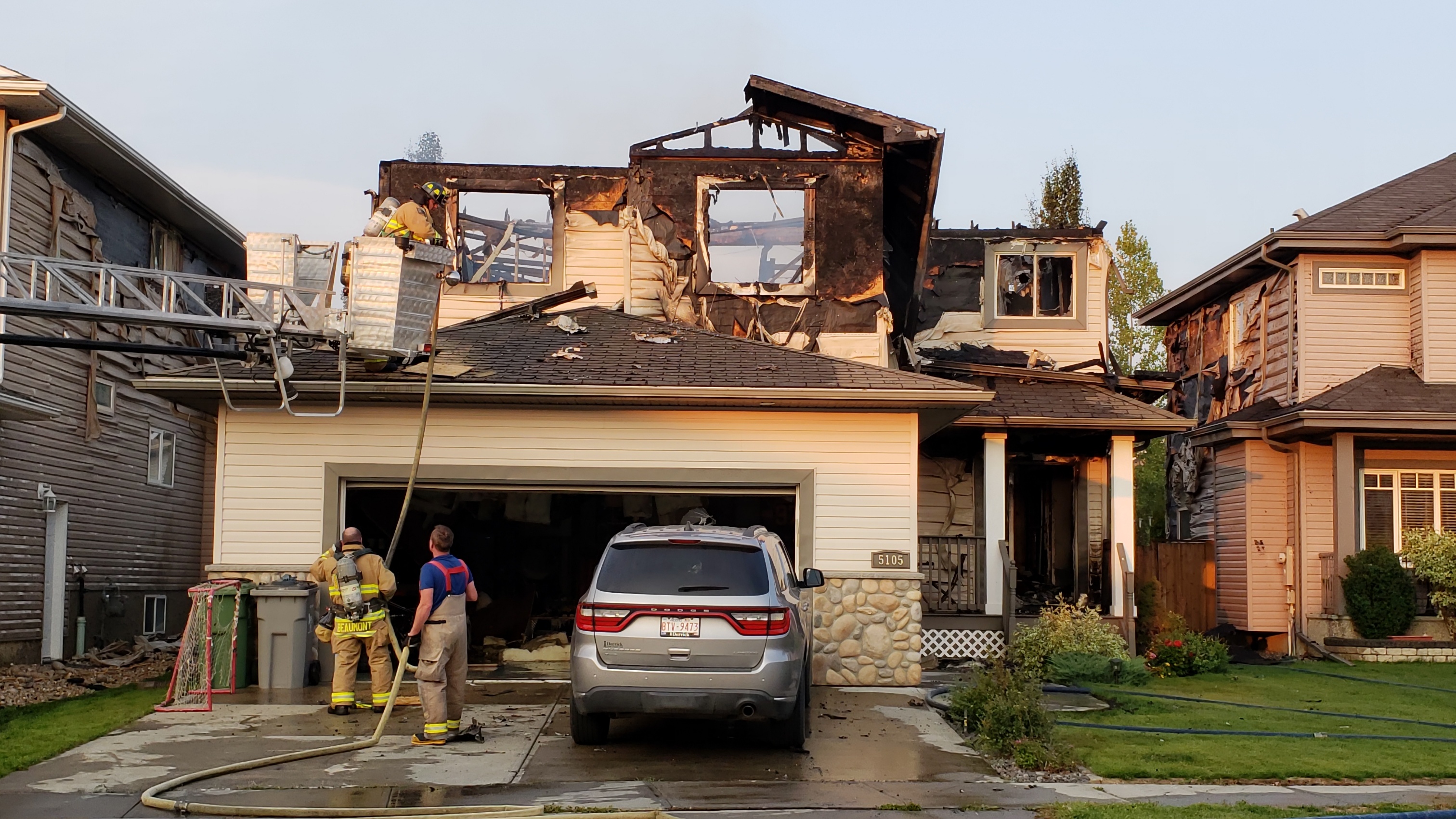 Fire damages 3 homes in Beaumont Alta. Edmonton Globalnews.ca