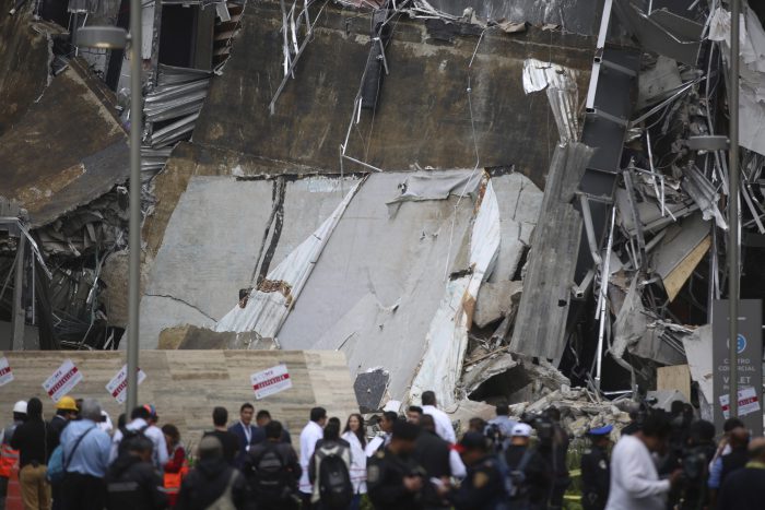 Monterrey, Mexico mall collapse leaves at least 7 dead, 9 missing