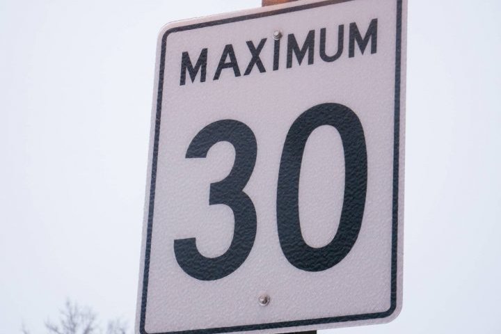 Winnipeg speed limit pilot posting positive results