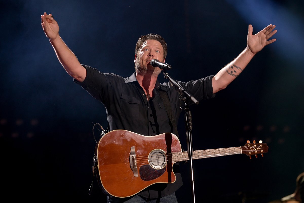 NASHVILLE, TN - JUNE 08: (EDITORIAL USE ONLY) Blake Shelton performs onstage during the 2018 CMA Music festival at Nissan Stadium on June 8, 2018 in Nashville, Tennessee. (Photo by Jason Kempin/Getty Images).