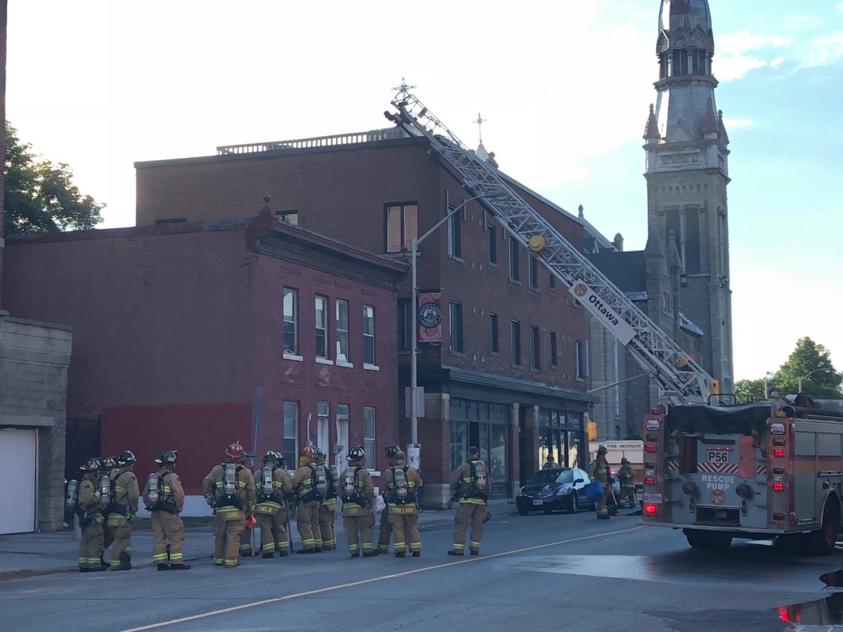 Firefighters battle residential rooftop deck fire in ByWard Market