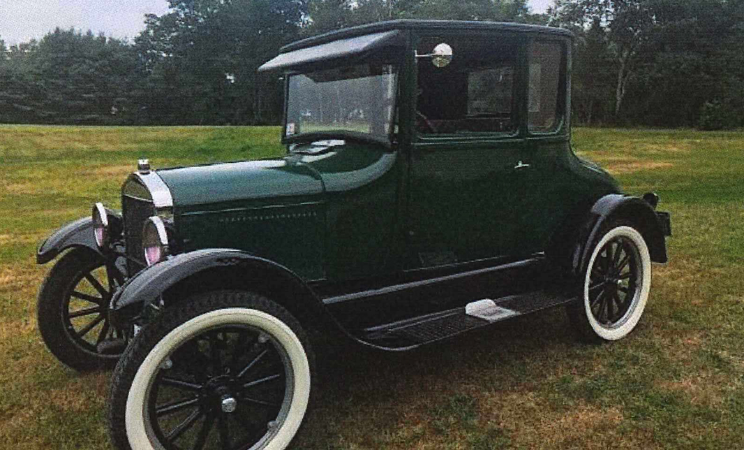 Hamilton Police are say a stolen classic car has been returned to its owner.