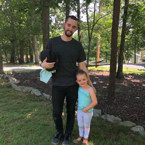 ‘Hero’ toddler uses FaceTime to call for help as dad suffers stroke - image