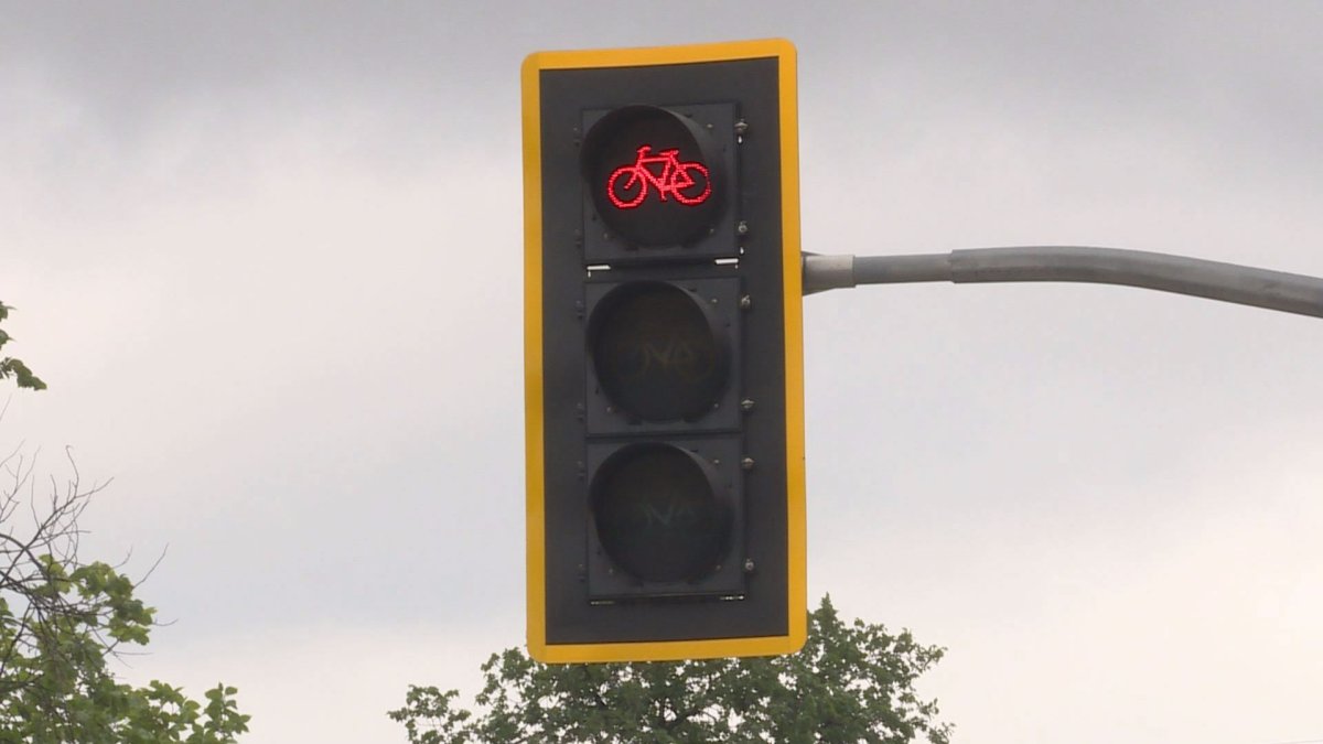 Drivers have always been able to turn right on a red light in Winnipeg's exchange district. However, those types of turns are no longer allowed.