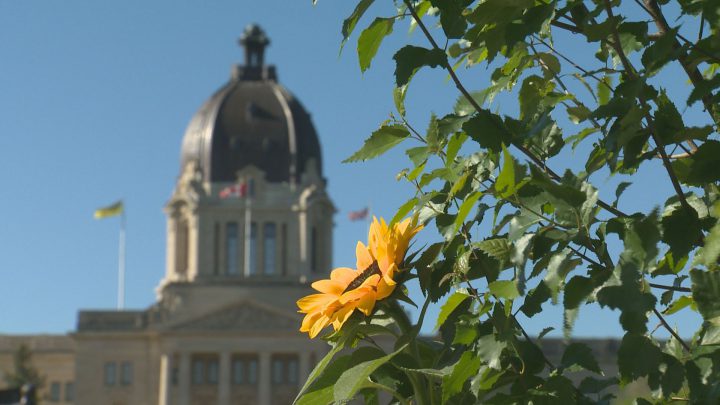 Since 2013 both Regina and Saskatoon have dropped in rankings in terms of being the most attractive city for workers among major Canadian cities.
