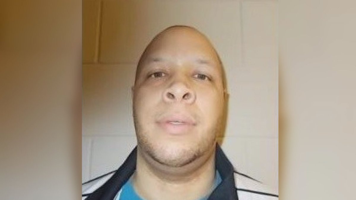 Winnipeg Police are warning the public that convicted sex offender  Michael James Fells is living in the city.