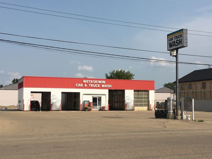 Mounties were called to the Wetaskiwin Car and Truck Wash on July 25, 2018 after a woman said she had escaped her kidnappers there.