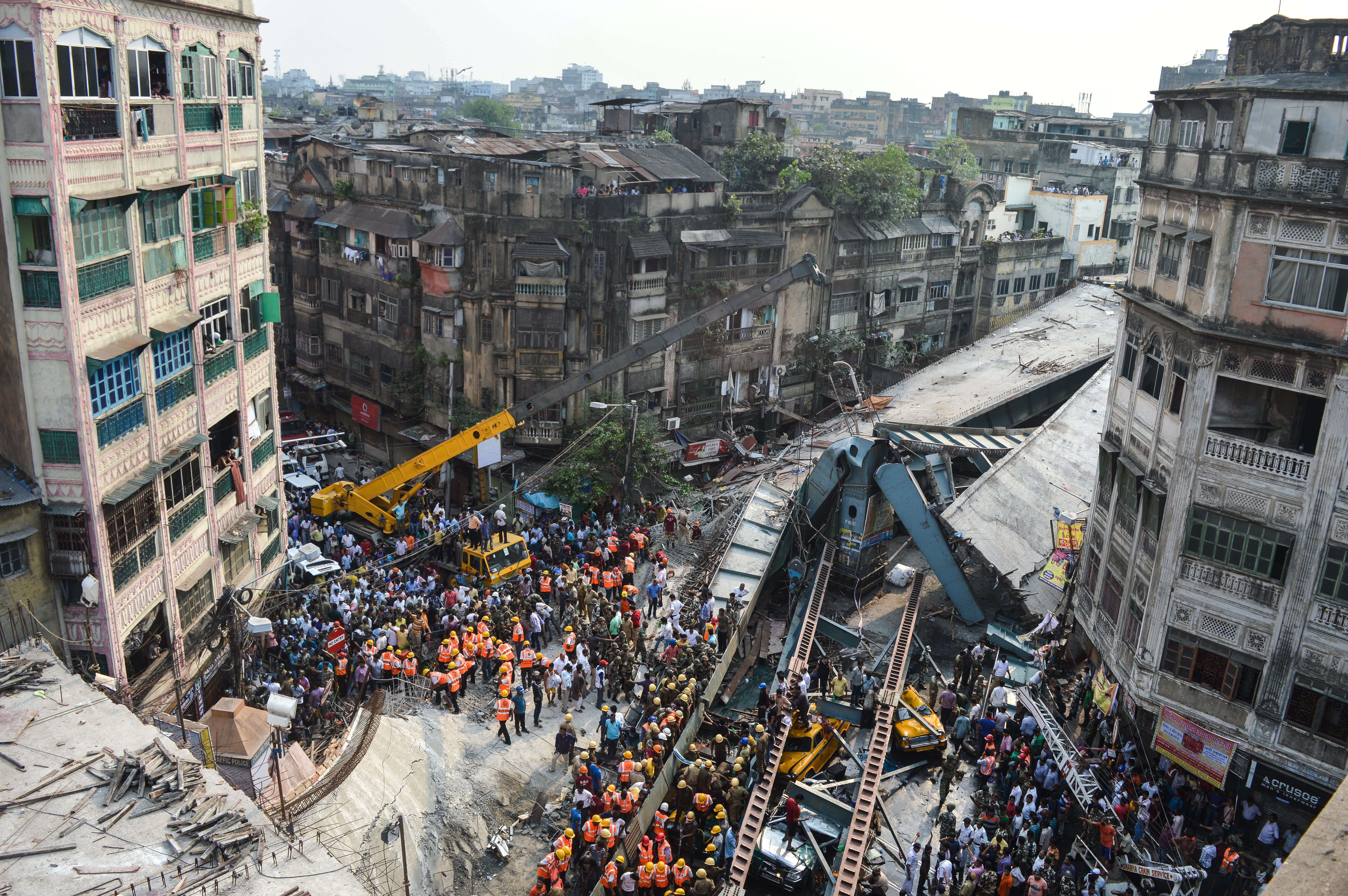 mexico city airport bridge collapse