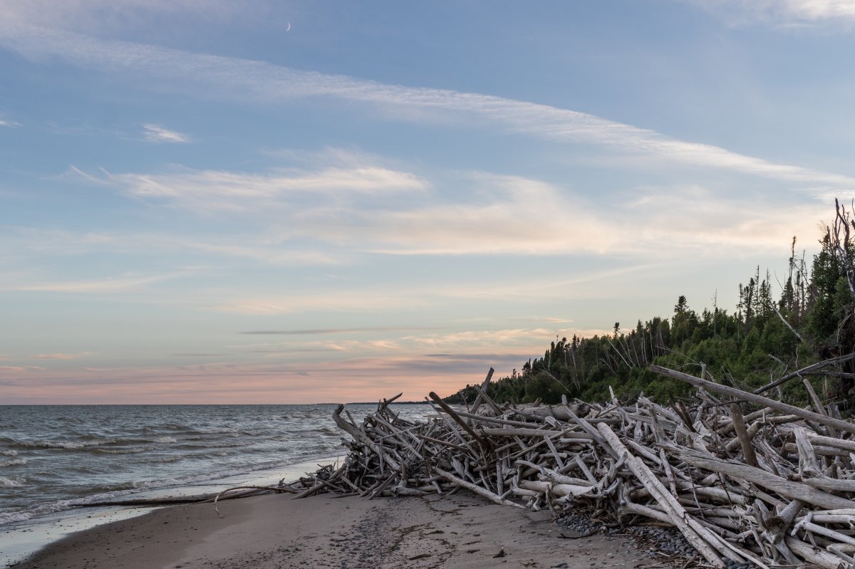 Teenager completes solo kayak trip around Lake Winnipeg - Winnipeg ...