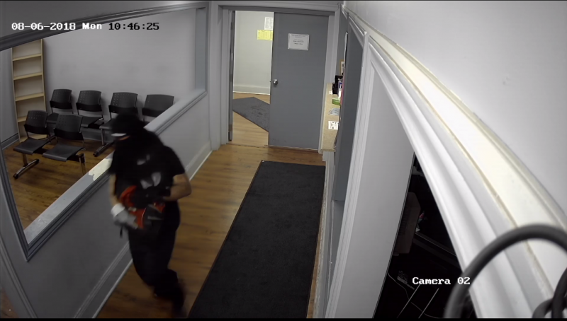 Police seek suspect in alleged Hamilton pharmacy robbery - image