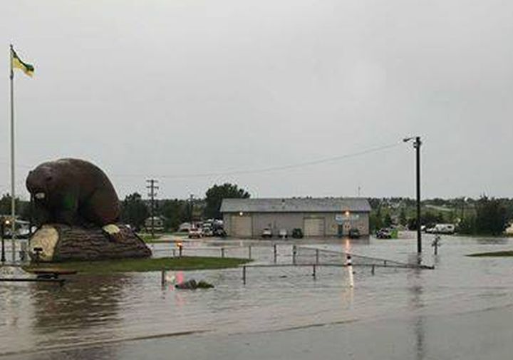 Tornado warnings lifted in southern Alberta as severe storms slam the province Globalnews.ca