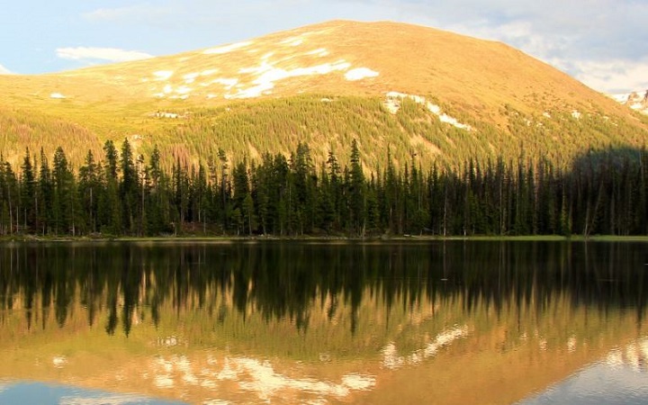 Located in Cathedral Provincial Park in B.C.’s southern interior, Cathedral Lakes Lodge can host 56 guests a night.