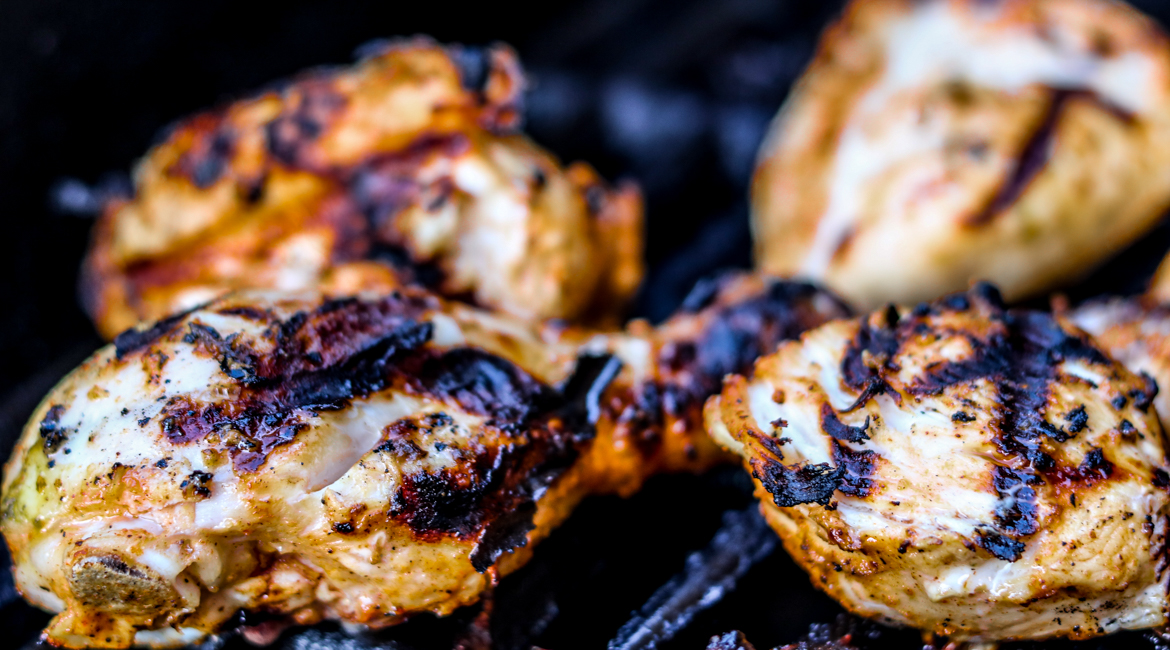 Photo courtesy of Shahzadi DevjeTandoori chicken: Because of the method of cooking, this dish can be a lean option if you’re watching your caloric intake and want to add spice to your menu. Serve with raita and an okra dry curry with whole grain roti or naan, to pack in those vegetables and create a balanced meal rich in fibre.