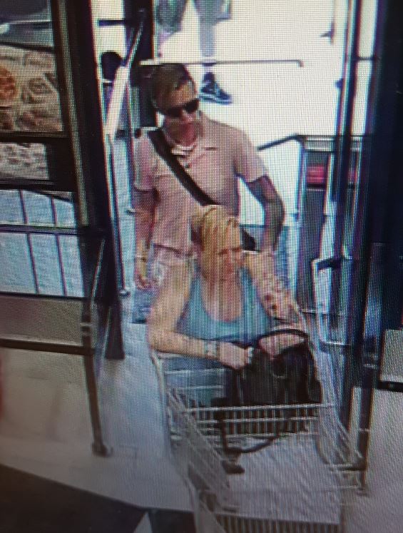 An uncropped version of the photo London police have released, in hopes of identifying two women.