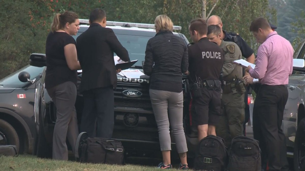 3 people in custody after north Edmonton standoff lasted over 5 hours