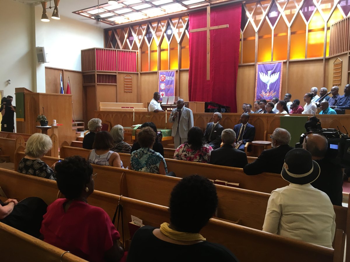 Jazz pianist Oliver Jones speaks about Daisy Peterson Sweeney at Union United Church. Aug. 12, 2018.