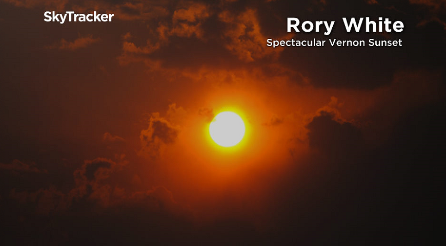 Smoky skies continued in the Okanagan for the third week in a row.