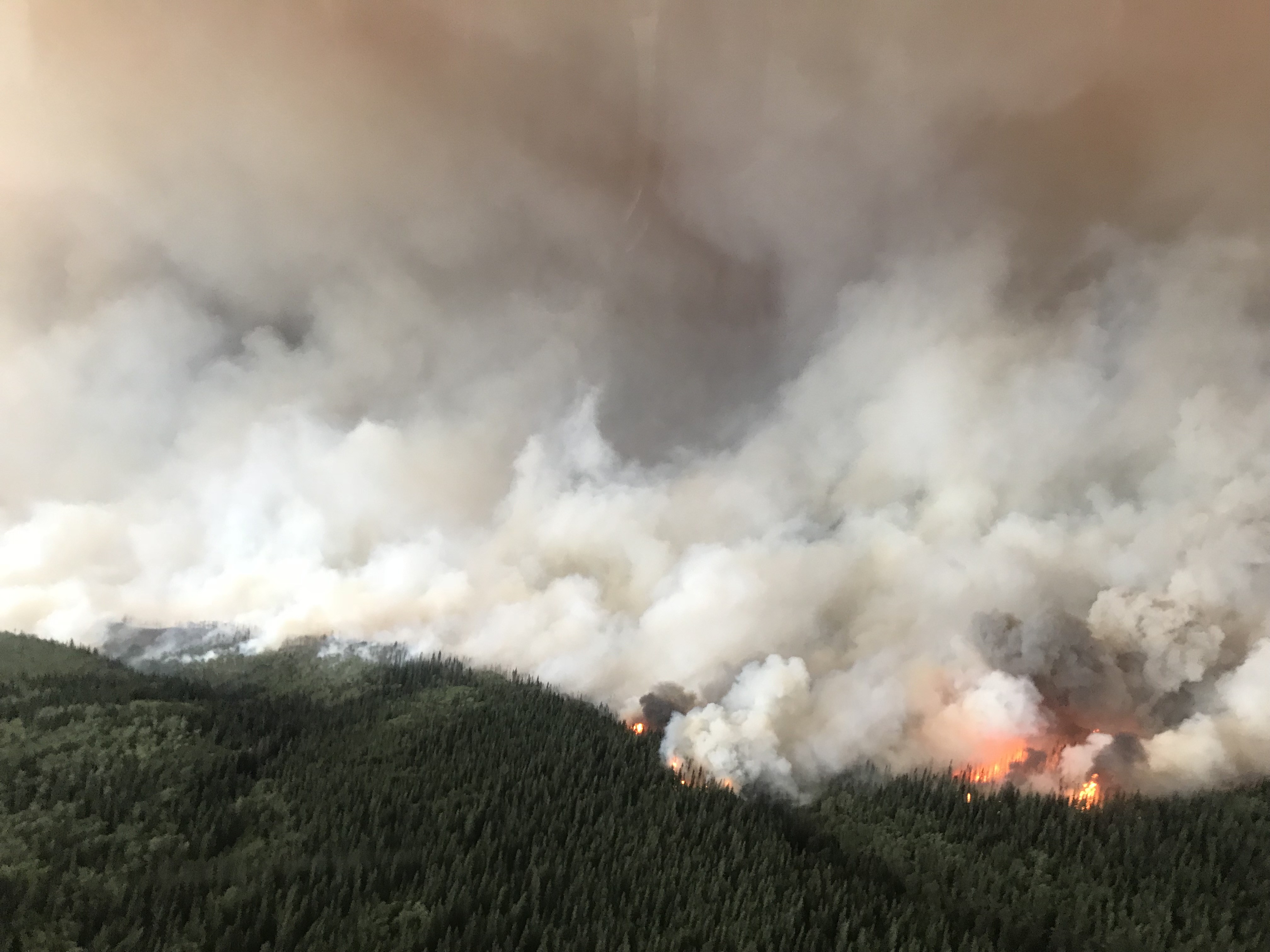 Huge Wildfires In Northern B.C. Merge Into One Blaze Of 28,000 Hectares ...