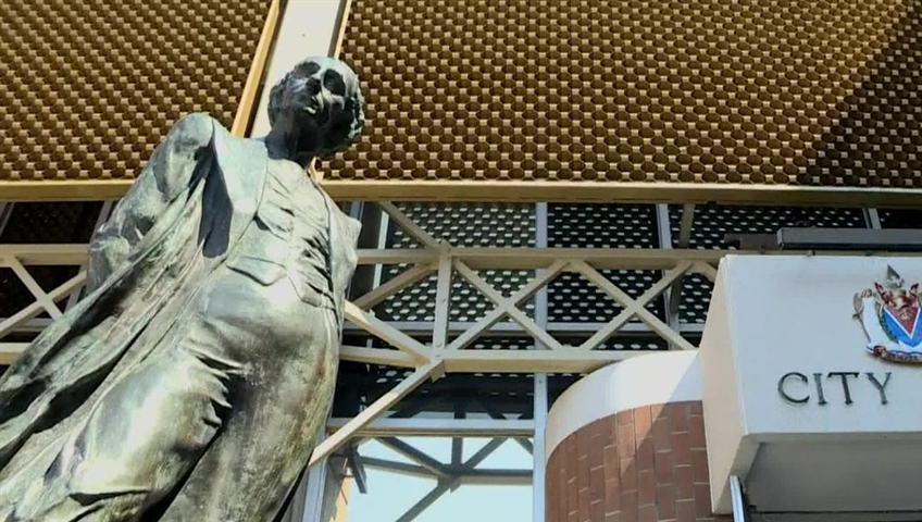 Crews removed the statue of Sir John A. Macdonald from outside Victoria City Hall on Saturday. 
