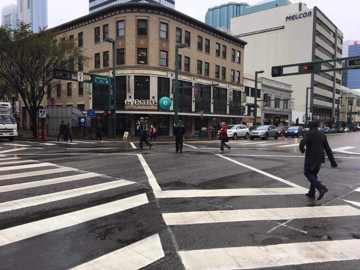 Edmonton is testing out an all-way pedestrian crosswalk downtown at Jasper Avenue and 104 Street.