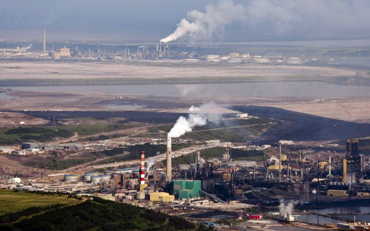 The Suncor oilsands facility seen from a helicopter near Fort McMurray, Alta., Tuesday, July 10, 2012.