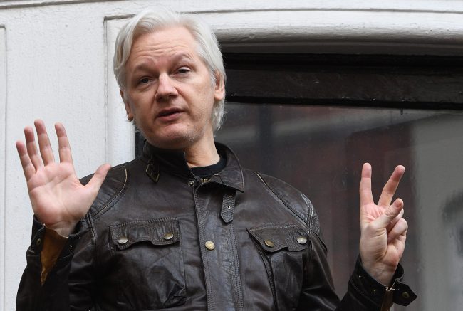 Wikileaks founder Julian Assange speaks to reporters on the balcony of the Ecuadorian Embassy in London, Britain, 19 May 2017. 




