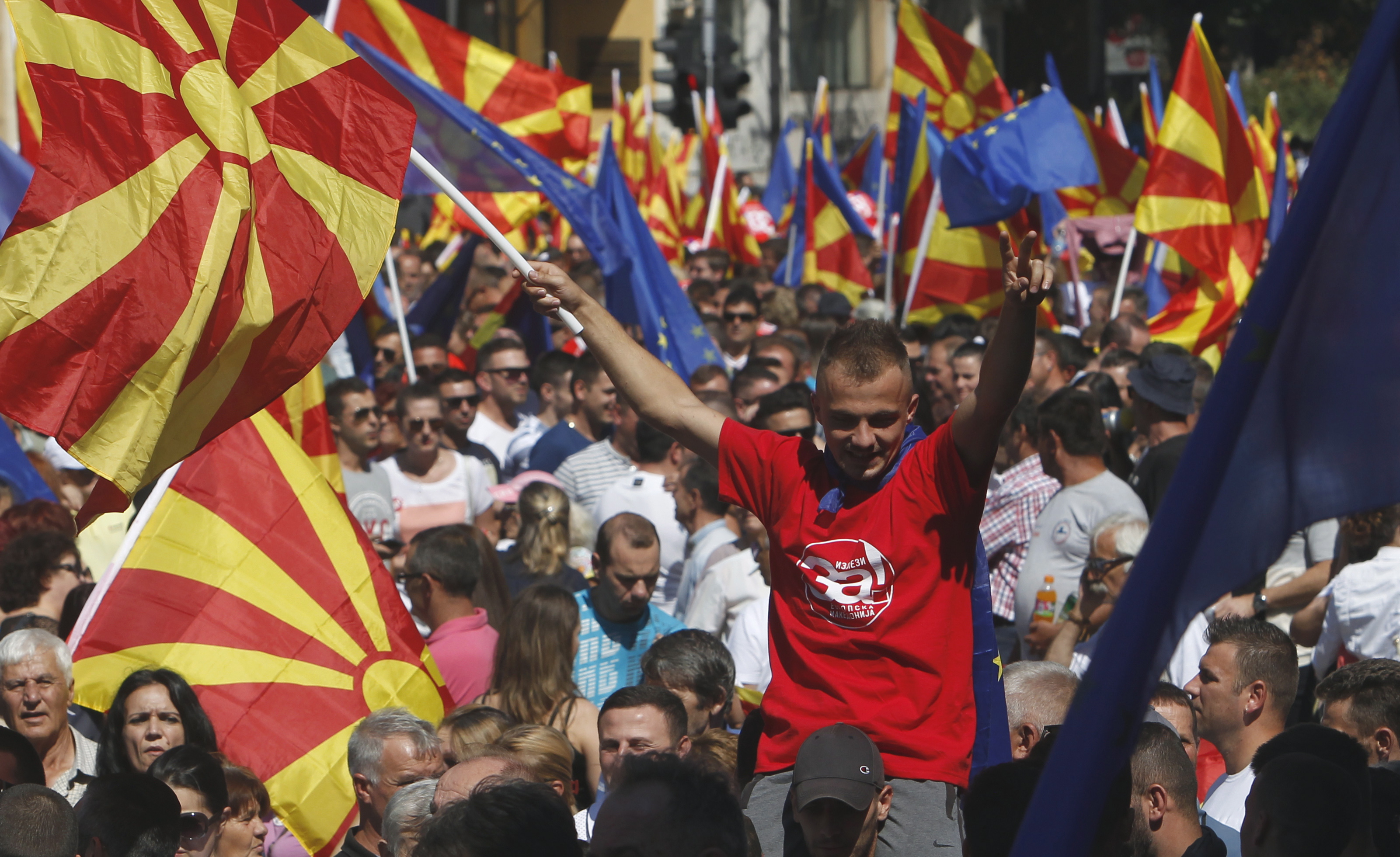 Thousands March In Support Of North Macedonia Name Change National   19753216 