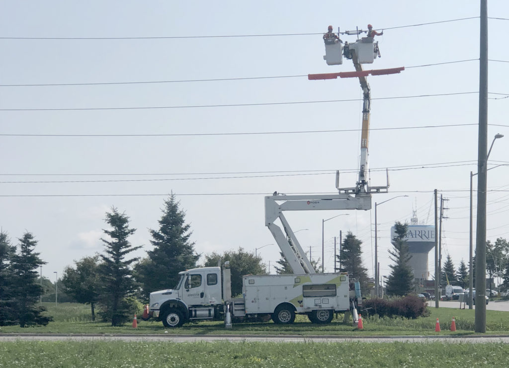 Alectra crews working safely on infrastructure upgrades in the municipality of Barrie on a two-year project that is set to wrap up this winter.