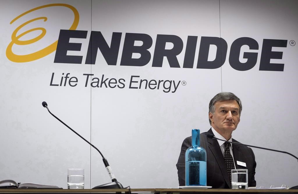 Enbridge Inc. has signed a deal worth $4.7 billion to acquire Enbridge Income Fund Holdings Inc. as it works simplify its corporate structure.