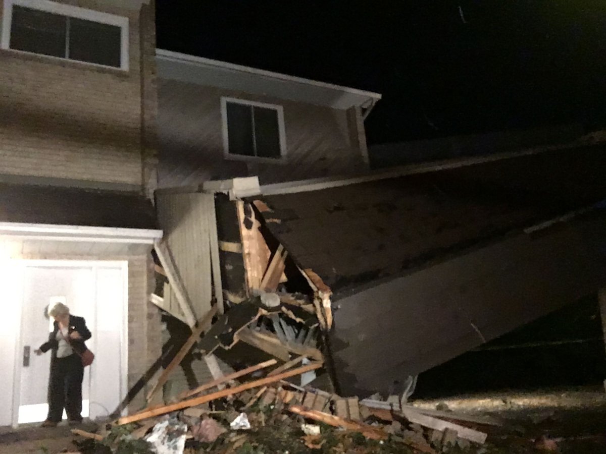 Tornado touches down near Ottawa; about 261,000 without power in ...