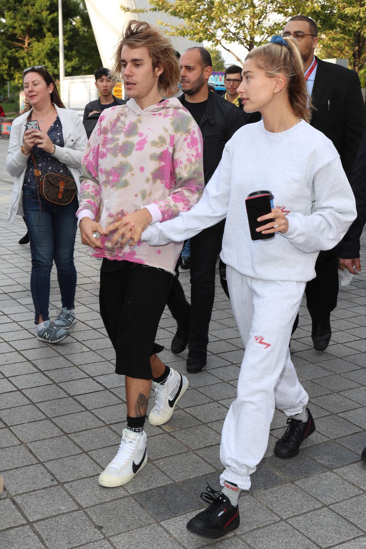 Justin Bieber and Hailey Baldwin visiting the London Eye on September 18, 2018 in London, England. (Photo by Neil Mockford/GC Images)