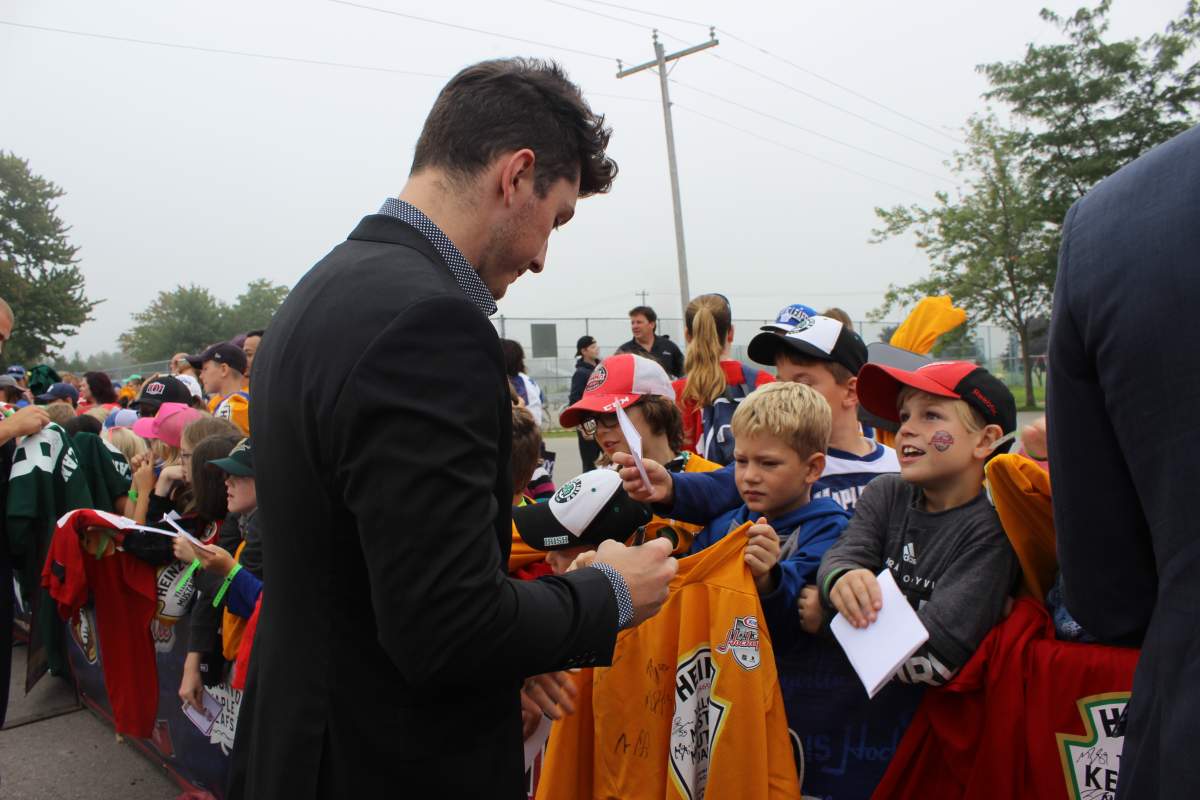 Ottawa Senator centre, Matt Duchene signs jerseys after arriving in Lucan Tuesday morning.