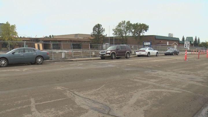 Students at Beaumont's École J.E. Lapointe School will get a few more days of summer holidays thanks to construction delays at the school.